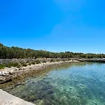 Seaside House For Families With Children Cove Sveti Ante, - 19467 Pašman